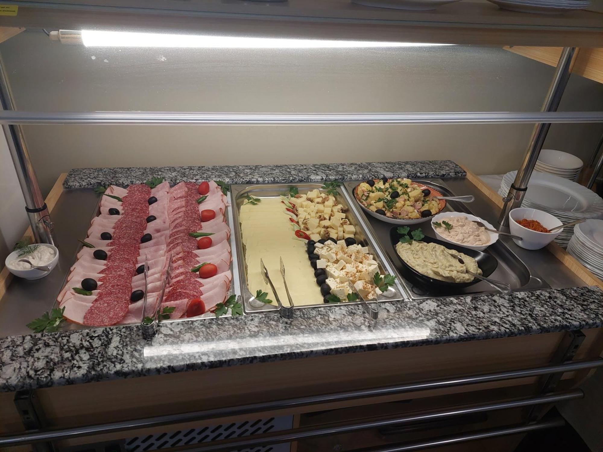 Hotel Pacific 티미쇼아라 외부 사진
