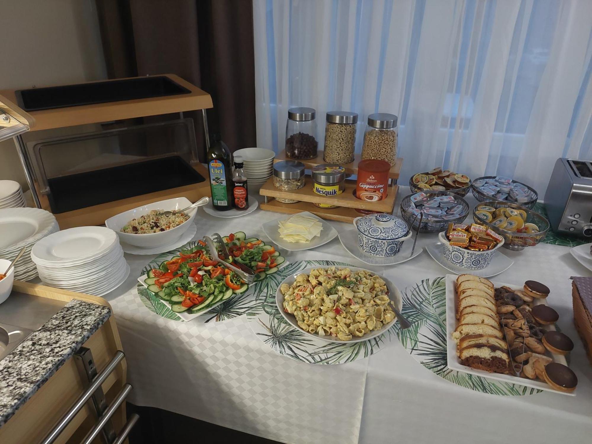 Hotel Pacific 티미쇼아라 외부 사진
